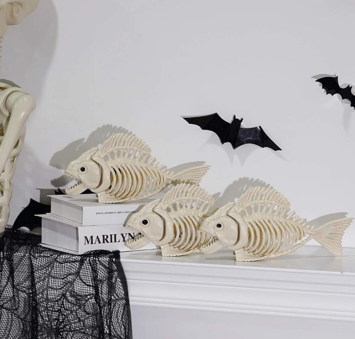 Spooky Hideaway Skeleton Fish